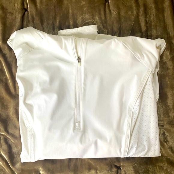 Brand New White Athleta Half Zip - Pacifica ll Hybrid Half Zip - Picture 4 of 8
